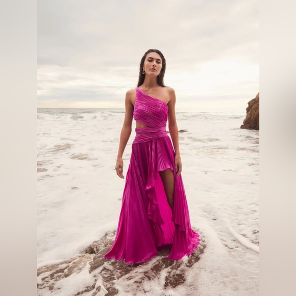 Mac Duggal One Shoulder Pleated Charmeuse Gown with Slit 49837 - Picture 2 of 16